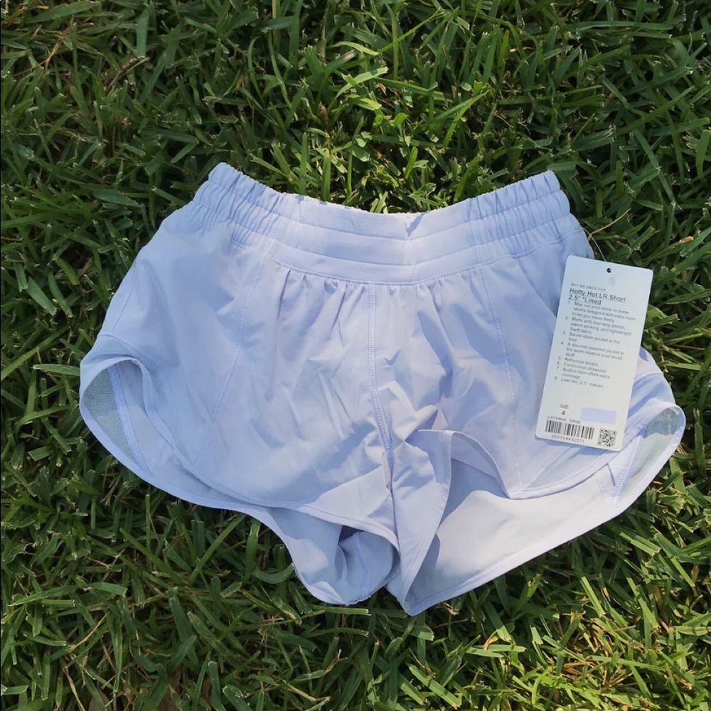BRAND NEW lululemon lavender hotty hots